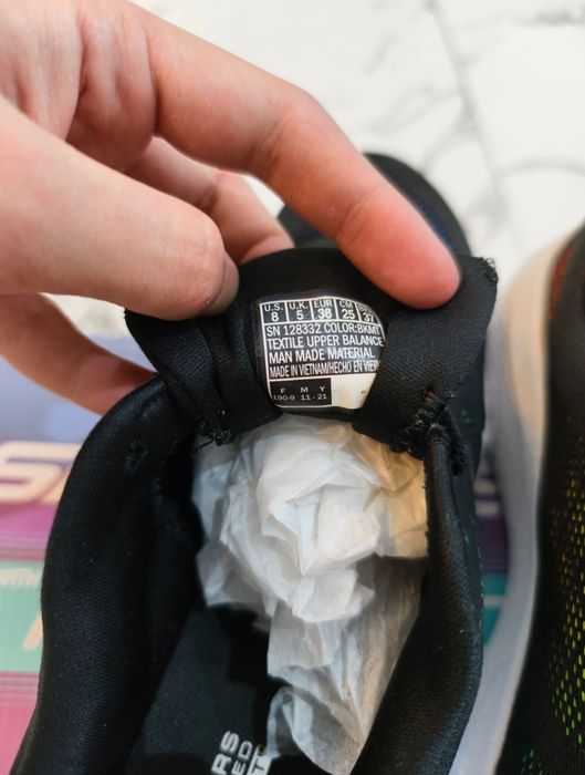 Кросівки Skechers