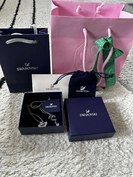 Naszyjnik wisiorek Swarovski z kryształkami