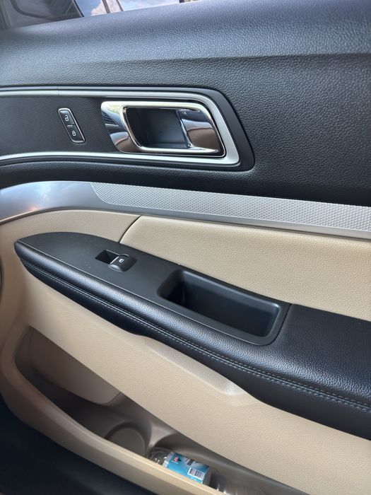 Форд Єксплорер XLT 2017