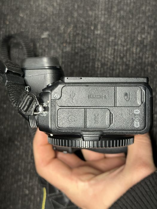 Vendo nikon z6 usada em otimo estado