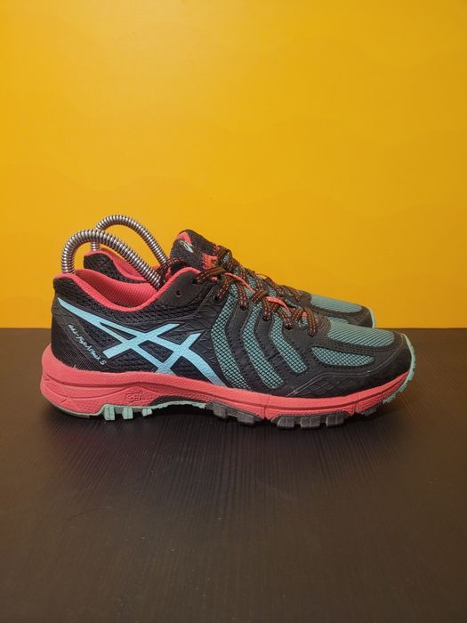 Asics Gel-FujiAttack r37.5 oryginalne damskie spirtowe trekkingowe but