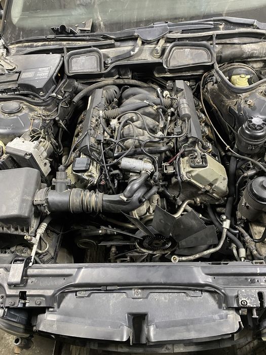 Продам 740I BMW E38, 3.0 бензин, потрібно дозбирати!