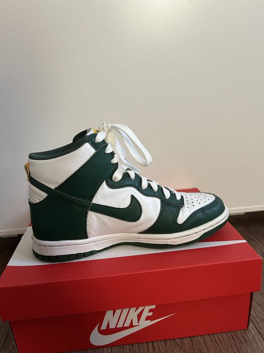 Nike Dunk High Australia