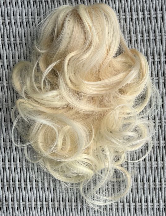 Premium Ultra włosy doczepiane, jasny blond, kucyk, klamra 34 cm 141.
