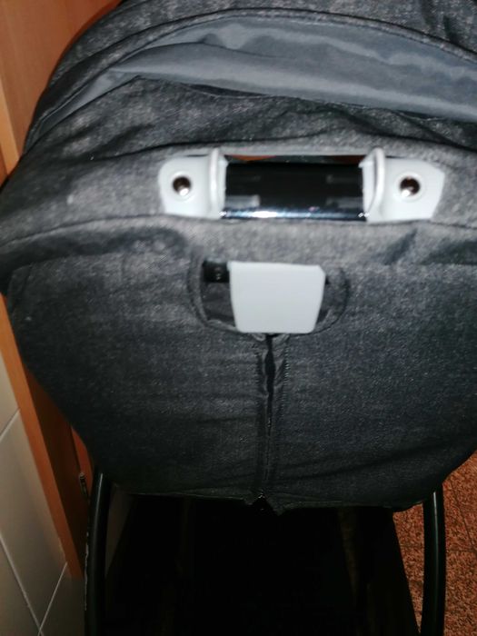 Carrinho Bebé Confort Adorra