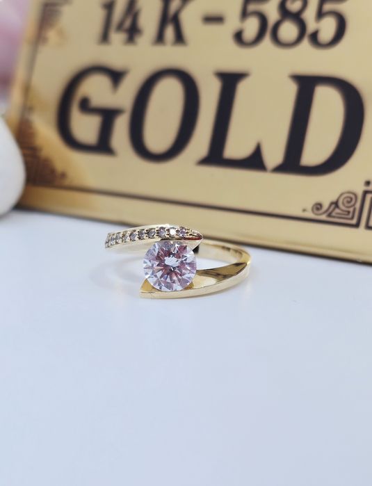 Złoty pierścionek próba 585 14k Używany