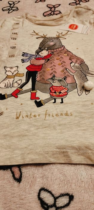 Sprzedam nową bluzkę zimowa w rozmiarze 122 firmy cool club