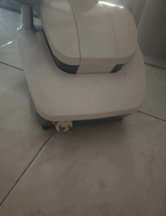 Ferro vertical JATA PL438 (linha Pro)