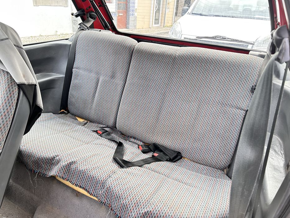 FIESTA 1.1 a rodar (leia o anuncio)