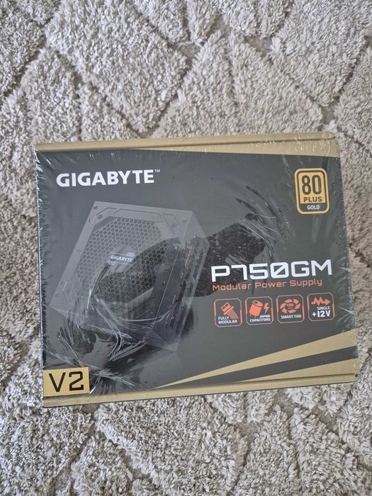 Zasilacz GIGABYTE 750W 80 plus gold