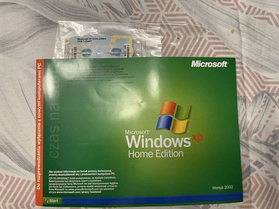 Windows XP Home Edition nie uzywany
