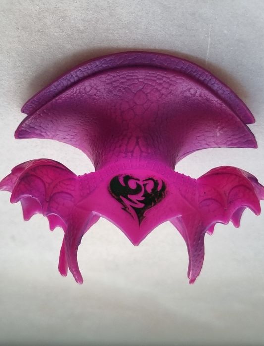 Descendants  Boneca Mal da Ilha dos Perdidos - acessório