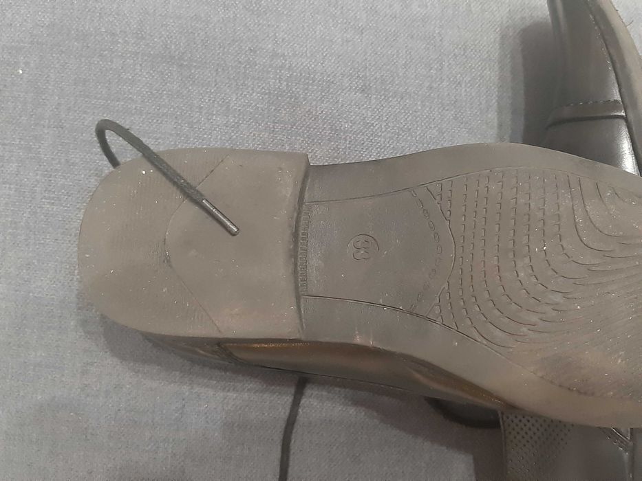Buty eleganckie dla chłopca