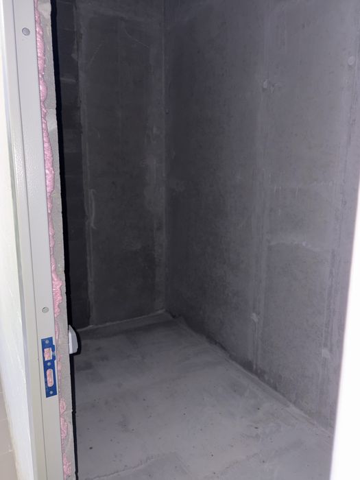 Комора Варшавский 2, буд. 10.1