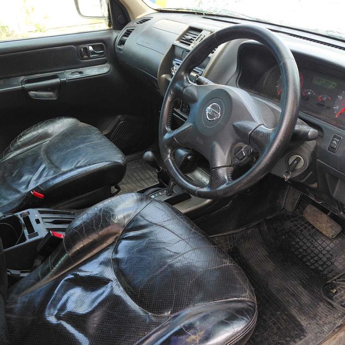 Nissan Terrano II 2005
