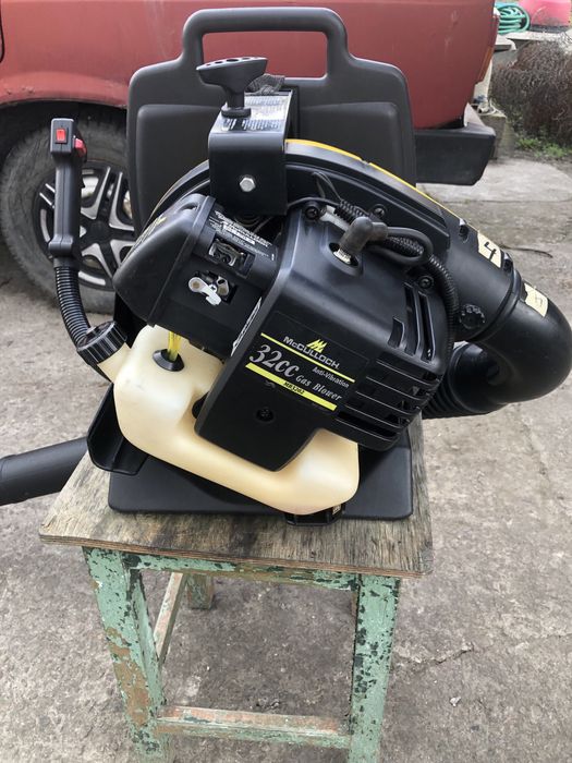 Бензинова повітредувка McCulloch