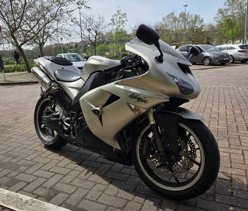 Kawasaki ZX10R Ninja 2006/07 Cor Titanium