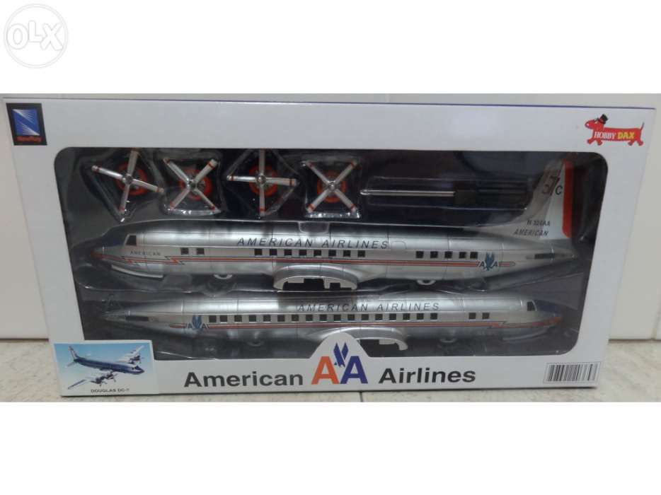 Avião miniatura Douglas DC-7 American Airlines