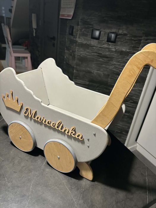 Wózek dla lalek drewniany