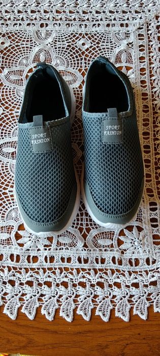 Buty sportowe z siateczka