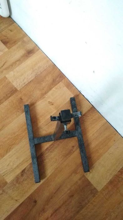 Кронштейн  подставка