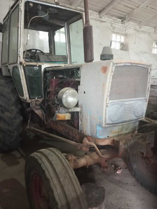 ЮМЗ хороший стоїть без діла хороший торг