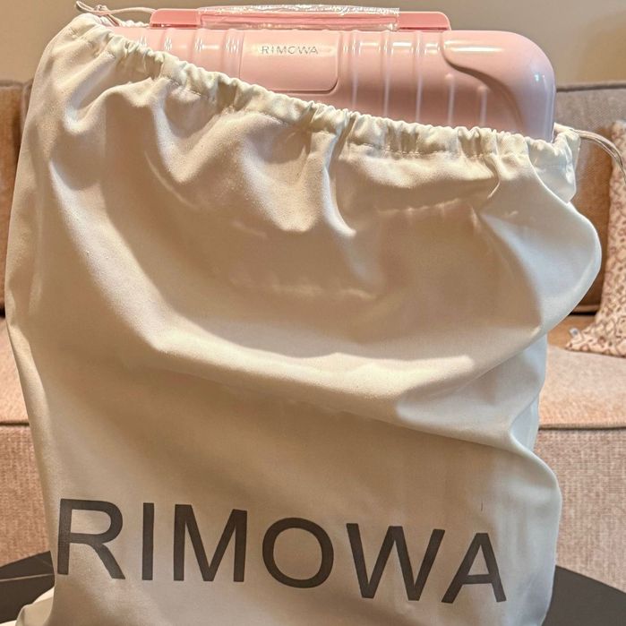 Rimowa ballerina pink ручна поклажа/ручная кладь  валіза в наявності