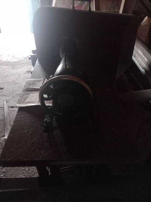 Maquina de costura Singer