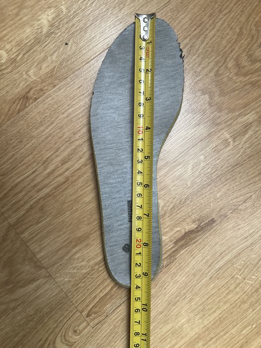 Кроссовки 37 . Clarks