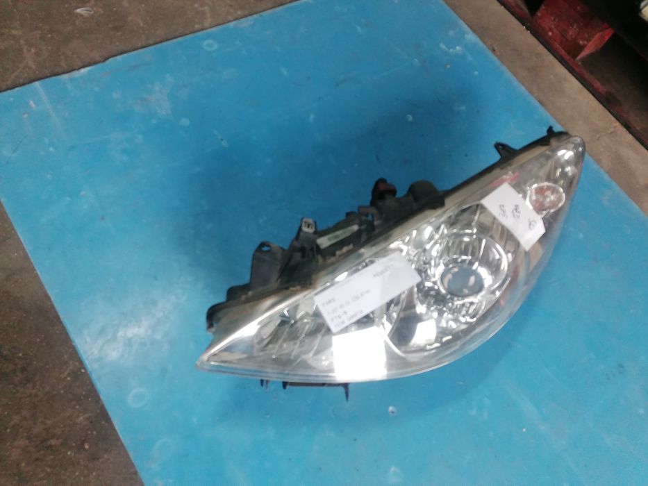 Farol ou óptica peugeot 307 fase 2