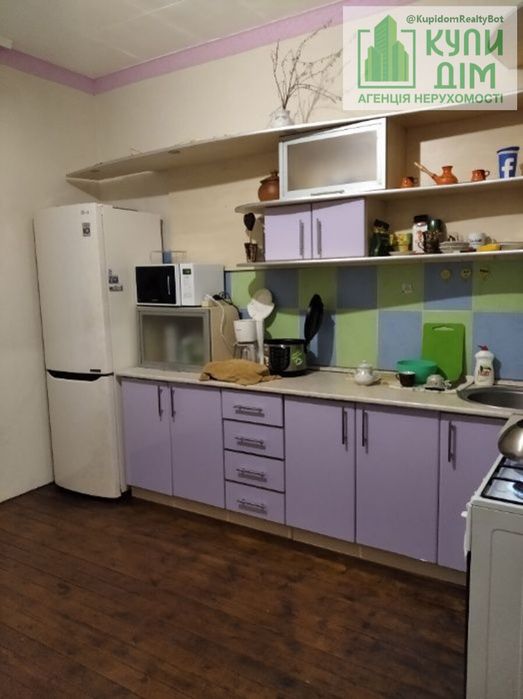 Продаж добротного будинку в Бережинці