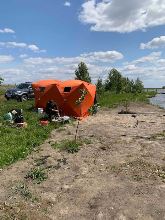 Намет для відпочинку на природі