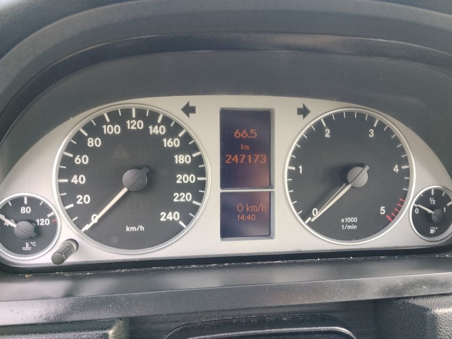 Mercedes Benz b klasa 2.0 d