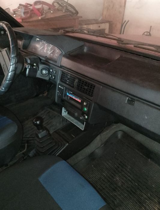 АЗЛК 2141 продаётся