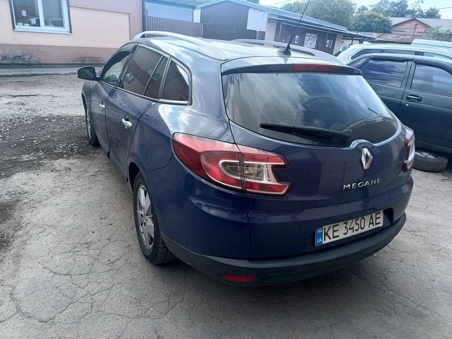 Продам Рено Меган 3 робот 2011