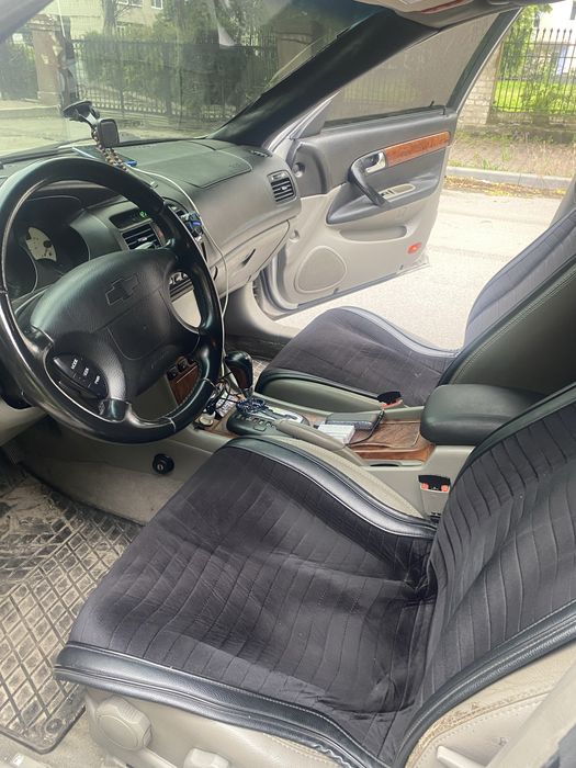 Продам срочно Chevrolet Evanda