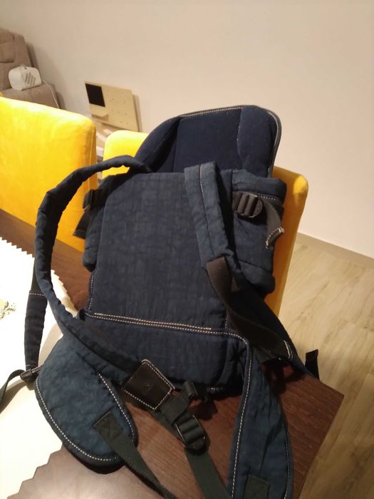 Sprzedam nosidełko Kipling