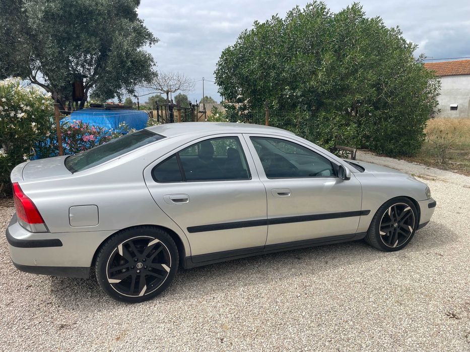 Volvo S60 2.3cc T5 250cv origem (Ler Descrição)