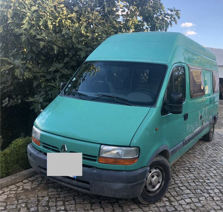 Autocaravana para colocar em espaco privado