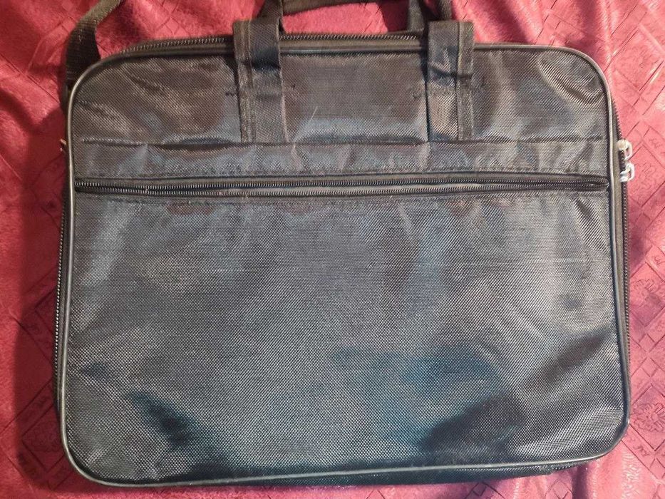 Toshiba Satellite A60-S1662 + Сумка