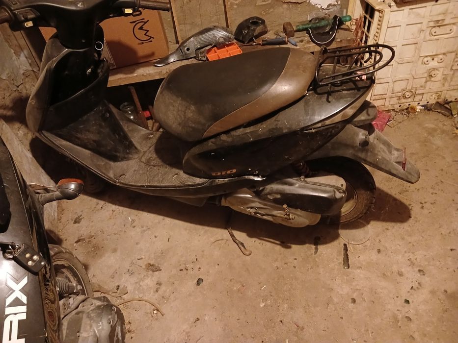 Продам або обміняю Honda dio af62  Viper matrix 150