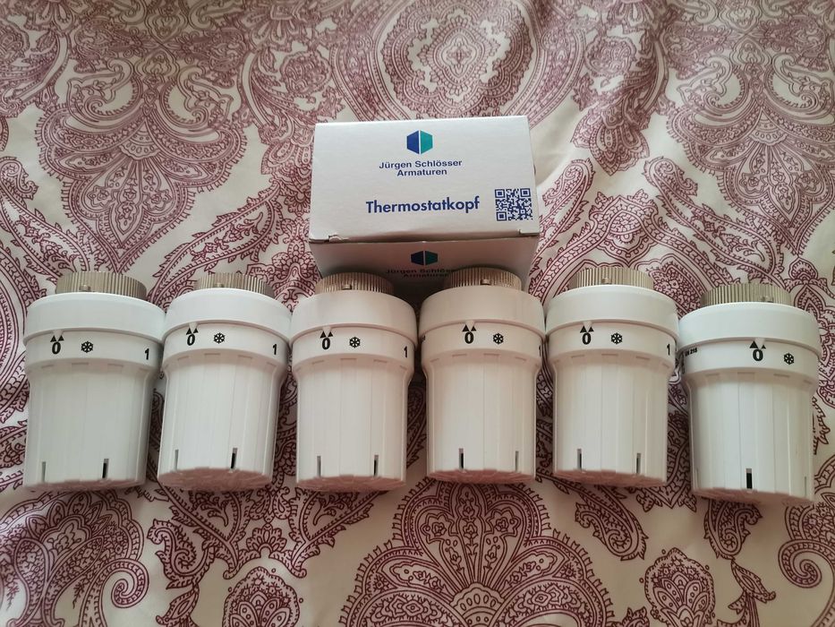 Cabeças termostáticas novas