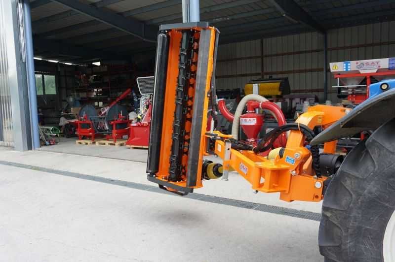 Kosiarka  mulczer-bijakowa do poboczy Talex Leopard RB 160