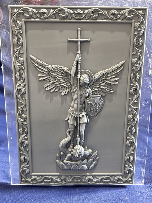 Quadro São Miguel Arcanjo 3D em Resina