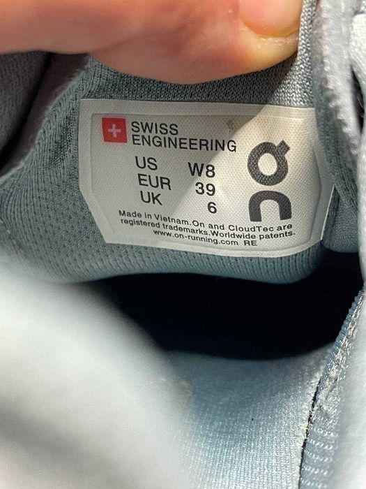 Кроссовки On Cloud Running