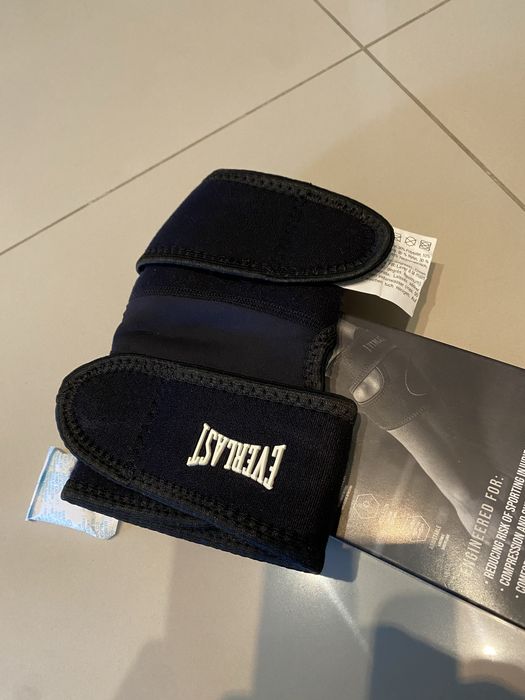Защита фиксатор поддержка бандаж для локтя everlast