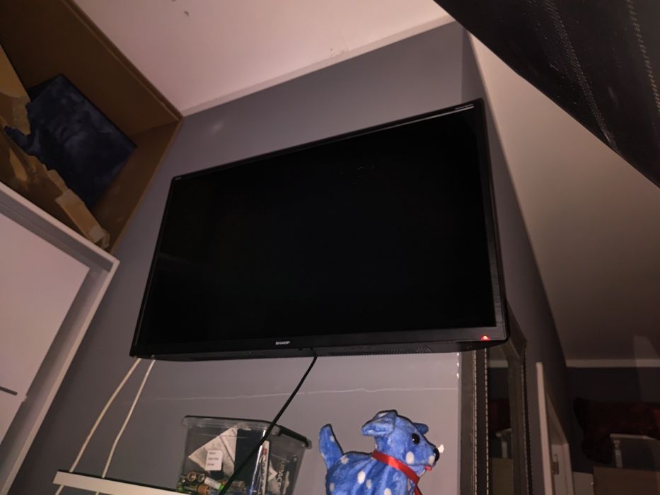 Sharp Aquos TV Android
