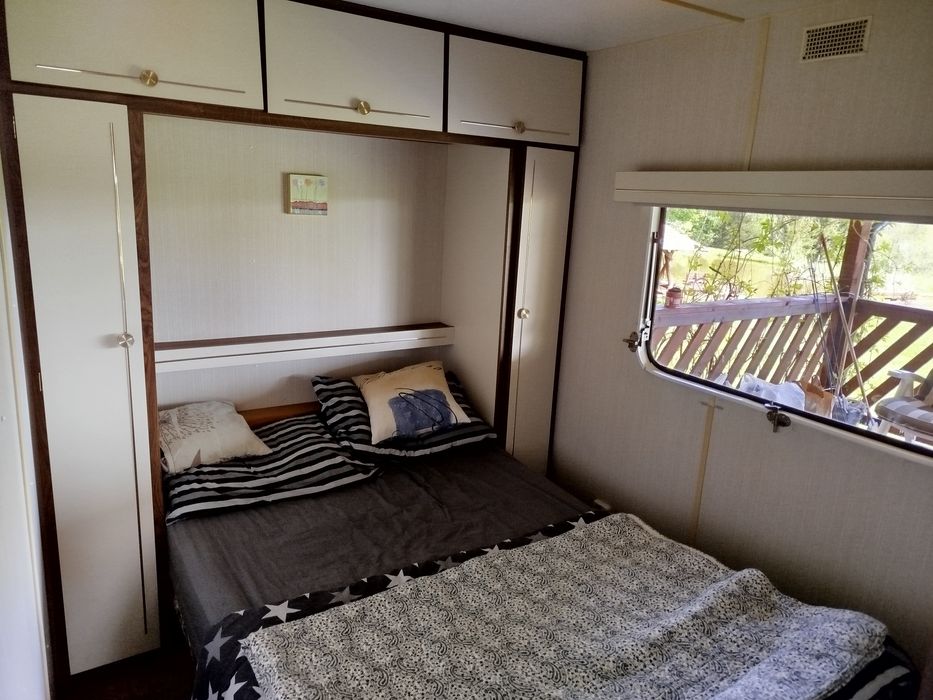 Zapraszam! Domki nad jeziorem i stawami.