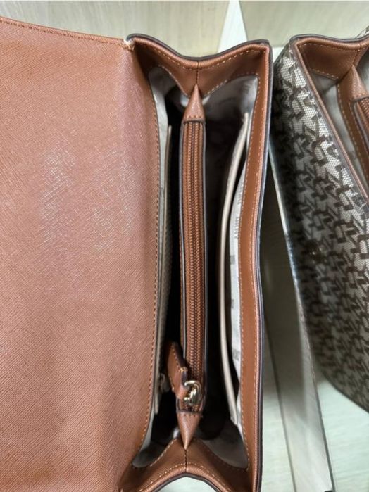 Жіноча сумочка DKNY