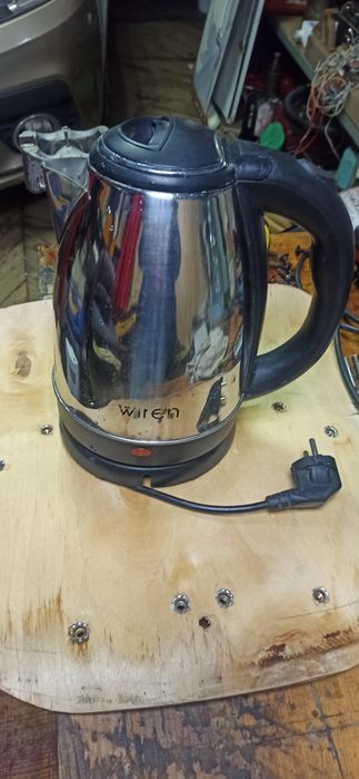 Электрочайник рабочий бу